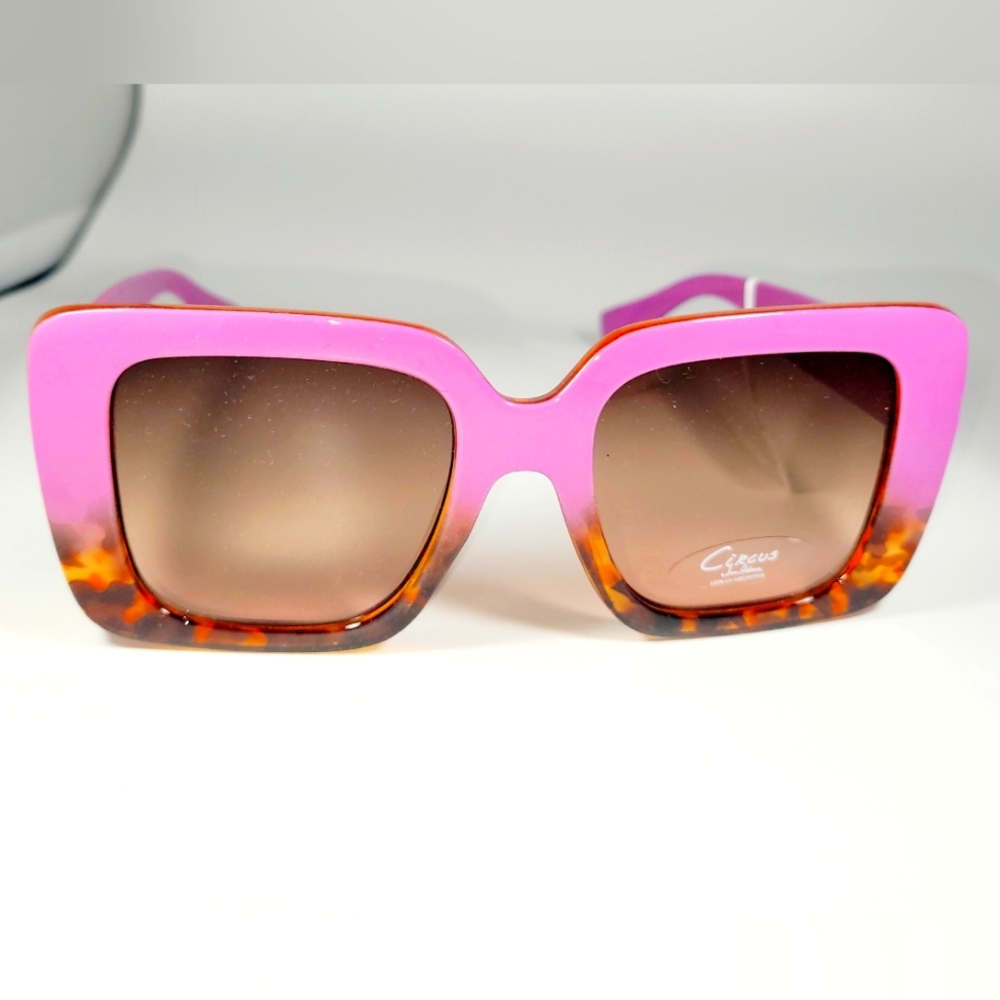 😎 NWT-Sam Edelman-Circus-Square Sunglasses